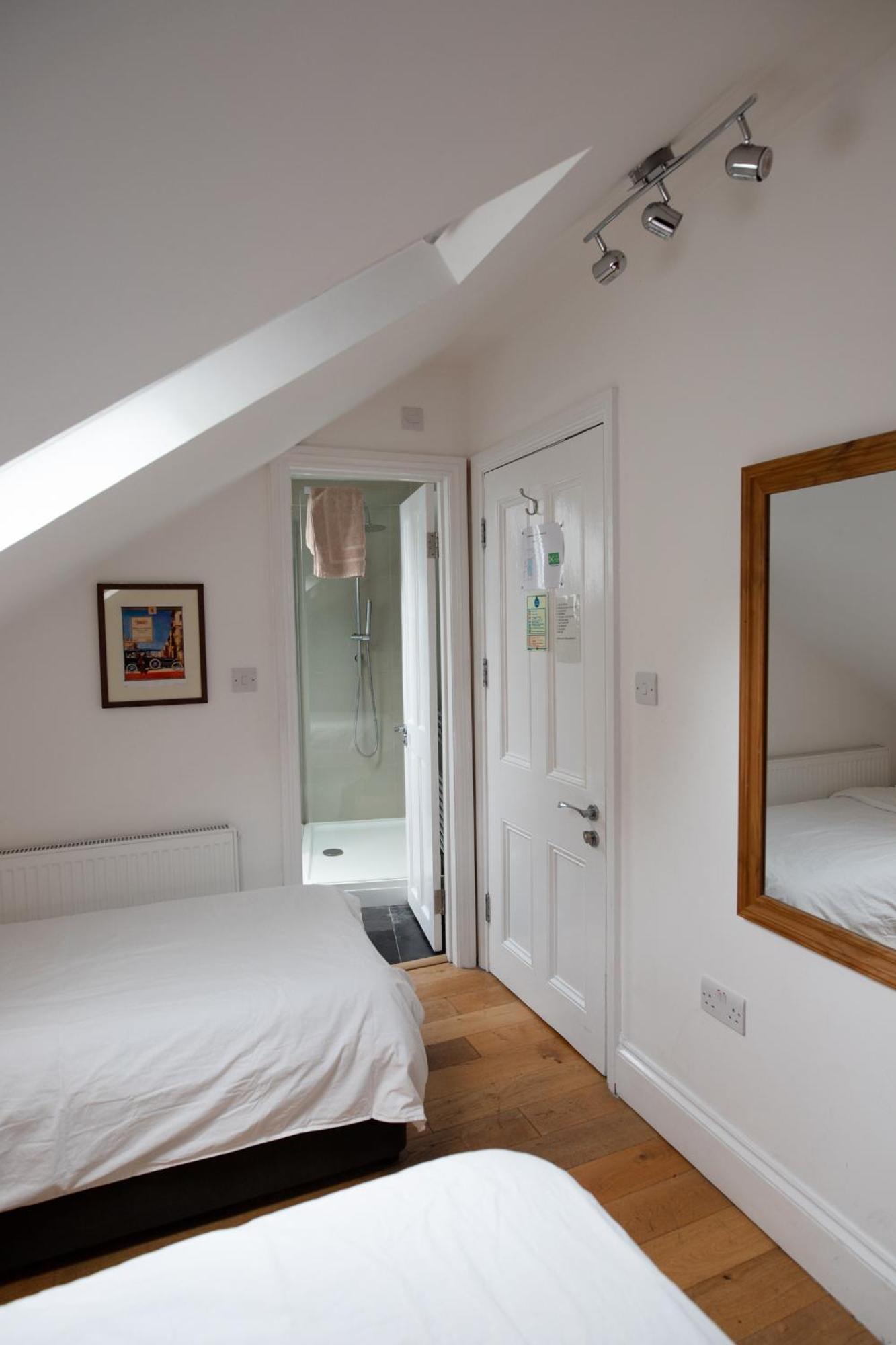 Ebs Hostel London Catford Eksteriør billede